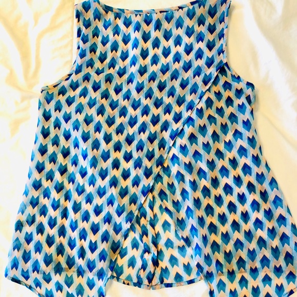 Brooklyn Industries sheer tank top w/open back - Picture 2 of 5